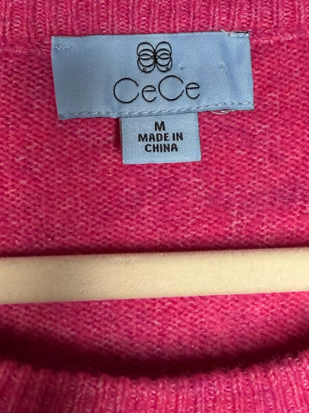 CeCe Bright Pink Puff-Sleeve Crewneck Sweater with Crystal Brooch Size M - Picture 6 of 7